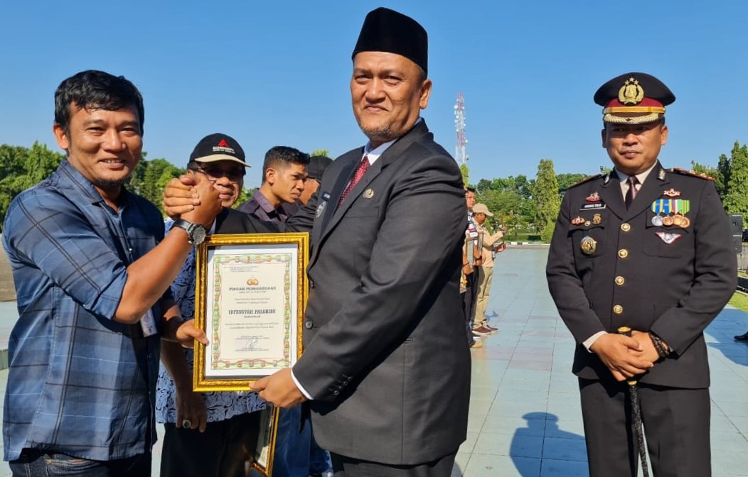 polres-pasaman-barat-berikan-penghargaan-kepada-wartawan-sumbarkita