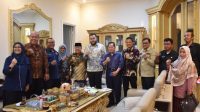 sistem-pengelolaan-sampah-berbasis-iot:-upaya-padang-wujudkan-smart-city sistem-pengelolaan-sampah-berbasis-iot:-upaya-padang-wujudkan-smart-city
