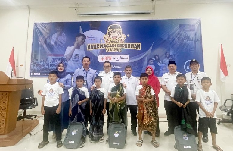 lebih-dari-100-anak-ikuti-khitanan-massal-bank-nagari-dan-rpn lebih-dari-100-anak-ikuti-khitanan-massal-bank-nagari-dan-rpn