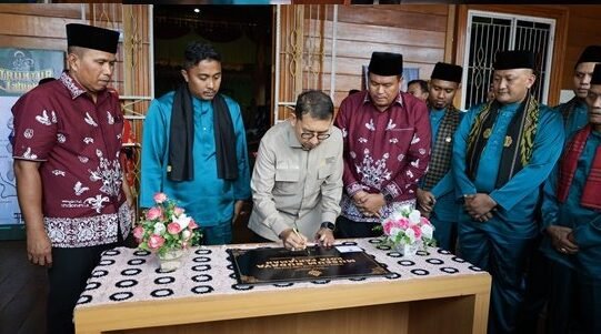 diresmikan-menteri-kebudayaan,-kemenbud-dorong-pemko-segera-daftarkan-museum-budaya-pariaman