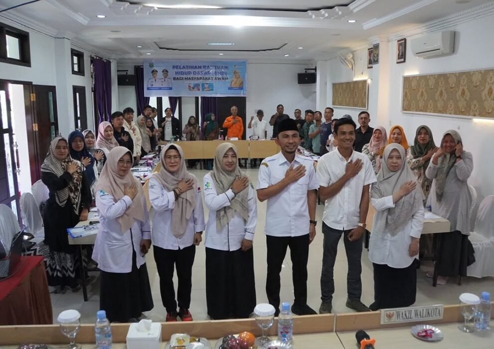 wawako-padang-panjang-buka-pelatihan-bantuan-hidup-dasar:-tingkatkan-kemampuan-hadapi-kondisi-darurat