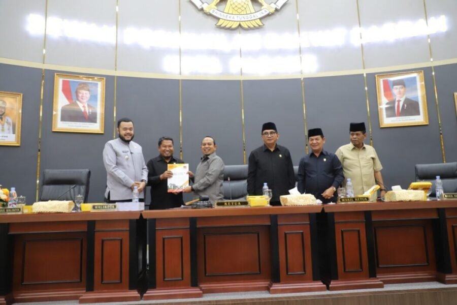 dprd-padang-setujui-tambahan-belanja-daerah-rp156,19-miliar