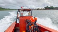 boat-terbalik-di-selat-sipora-mentawai,-11-penumpang-masih-dalam-pencarian boat-terbalik-di-selat-sipora-mentawai,-11-penumpang-masih-dalam-pencarian