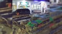 polisi-tangkap-14-penambang-emas-di-limapuluh-kota,-sita-material-tambang polisi-tangkap-14-penambang-emas-di-limapuluh-kota,-sita-material-tambang