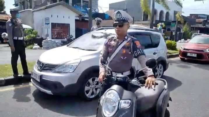 operasi-patuh-singgalang-sasar-pengendara-bandel-dan-penunggak-pajak-di-padang