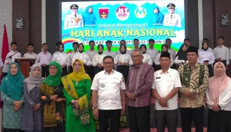 hadiri-peringatan-anak-nasional-ke-41,-wako-bukittinggi:-pemko-terus-mengupayakan-perlindungan-anak