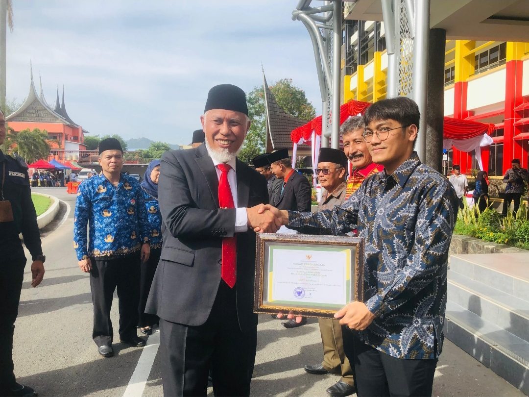 ditetapkan-sebagai-koperasi-terbesar-di-sumbar,-kksp-diganjar-dua-penghargaan