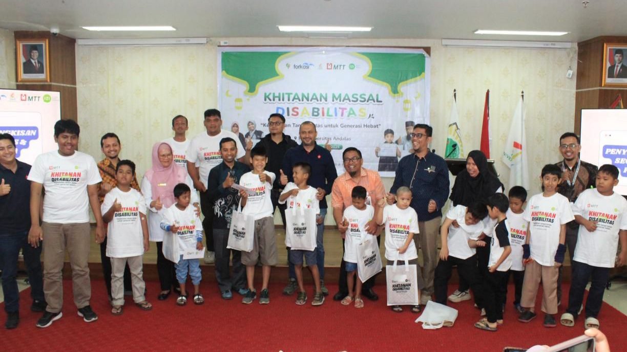 anak-anak-spesial-dari-berbagai-daerah-jalani-khitan-di-rumah-sakit-unand anak-anak-spesial-dari-berbagai-daerah-jalani-khitan-di-rumah-sakit-unand
