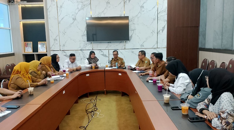 empat-dapur-gizi-sudah-berjalan,-pemkab-solok-perluas-program-mbg-ke-seluruh-kecamatan