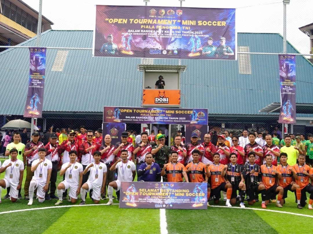 32-tim-ikuti-turnamen-mini-soccer-piala-panglima-tni-2025-di-padang