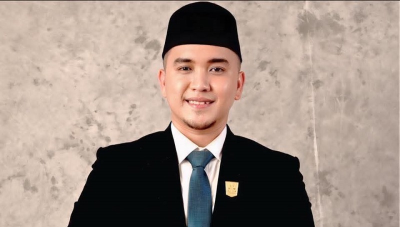 chuyank-boy-resmi-jabat-ketua-komisi-ii-dprd-dharmasraya