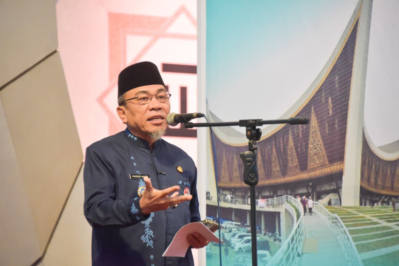 pemko-padang-gelar-tabliq-akbar-di-masjid-raya-syekh-ahmad-khatib-al-minangkabawi pemko-padang-gelar-tabliq-akbar-di-masjid-raya-syekh-ahmad-khatib-al-minangkabawi