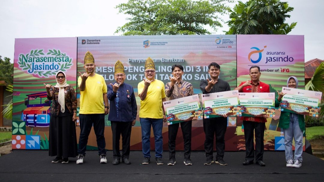 melangkah-bersama-generasi-tani:-jasindo-bangun-pertanian-padang-yang-berliterasi-dan-mandiri melangkah-bersama-generasi-tani:-jasindo-bangun-pertanian-padang-yang-berliterasi-dan-mandiri