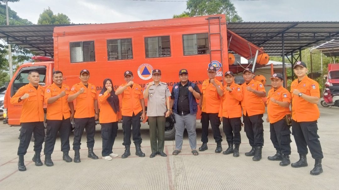 bpbd-padang-kirim-11-personel-ke-lima-puluh-kota,-perkuat-koordinasi-penanggulangan-karhutla