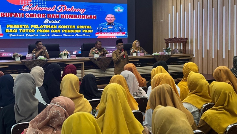 pemkab-solok-latih-guru-paud-dan-pengelola-pkbm-bikin-konten-digital