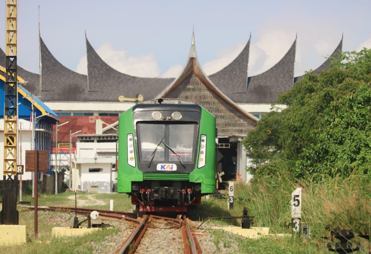 minangkabau-ekspres:-pilar-mobilitas-dan-magnet-pariwisata-sumatera-barat minangkabau-ekspres:-pilar-mobilitas-dan-magnet-pariwisata-sumatera-barat