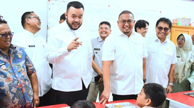 andre-rosiade-apresiasi-mbg-surau-gadang-nanggalo