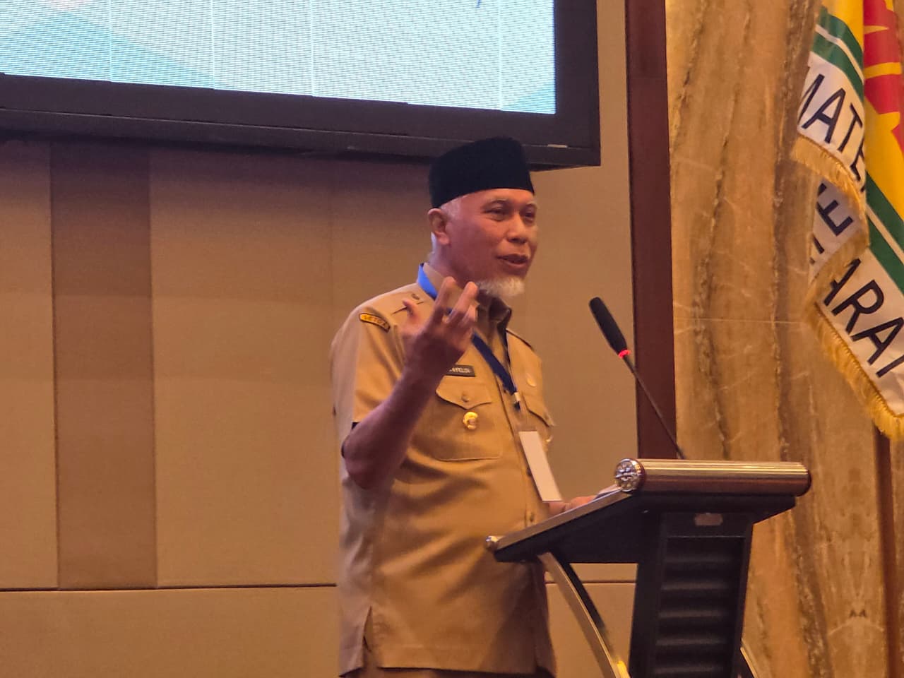 sumbar-buka-lebar-pintu-investasi-energi-hijau,-mahyeldi:-“potensi-kita-luar-biasa,-tapi-pemanfaatannya-masih-kecil”