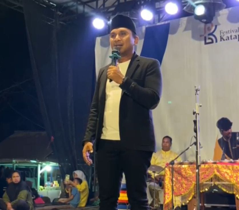 firdaus-bangga,-katapiang-terus-hidupkan-tradisi-minangkabau firdaus-bangga,-katapiang-terus-hidupkan-tradisi-minangkabau