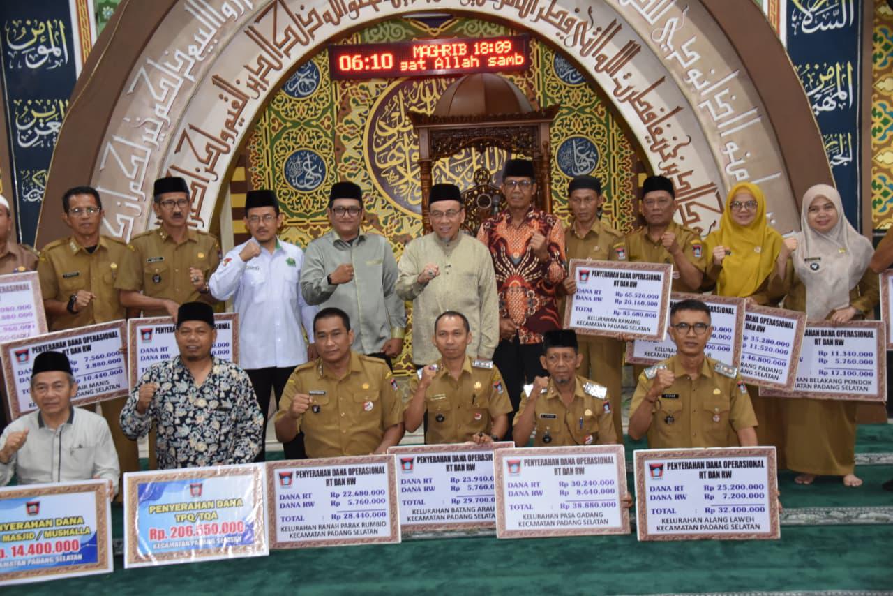 pemko-padang-tuntaskan-penyaluran-dana-operasional-triwulan-iii-tahun-2025