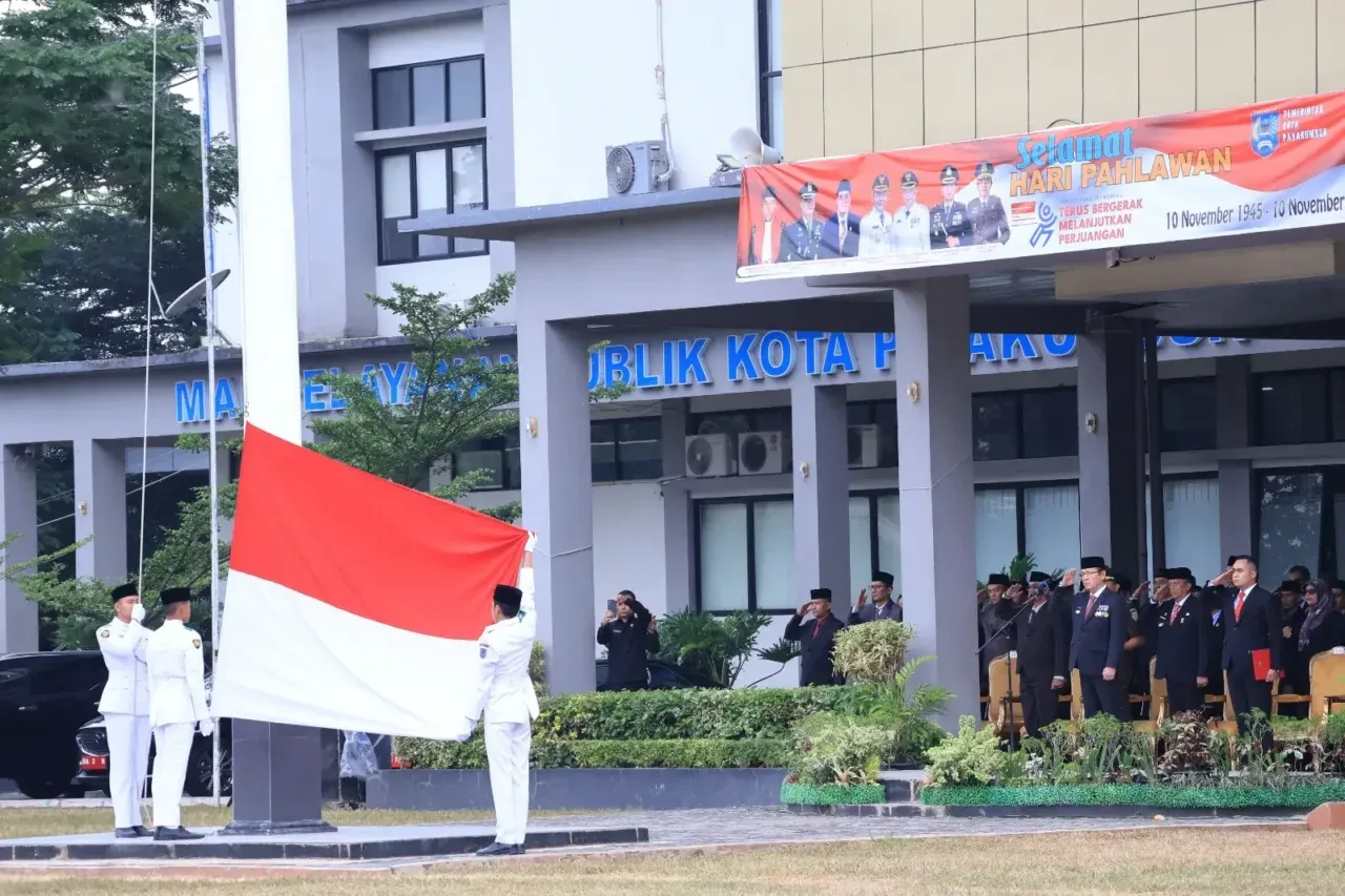 upacara-peringatan-hari-pahlawan-nasional-2025-di-payakumbuh-berlangsung-khidmat