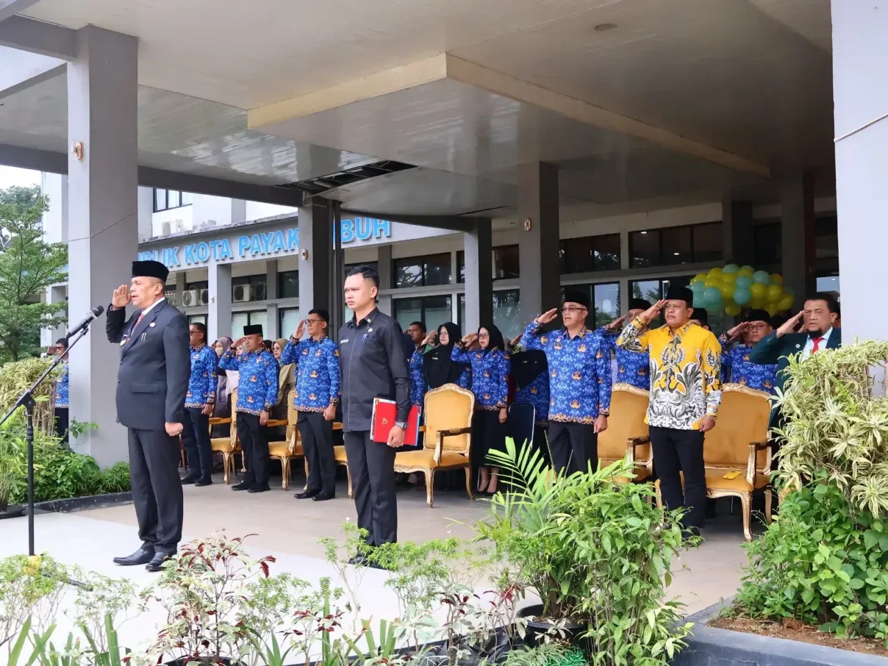 wakil-walikota-payakumbuh-bertindak-sebagai-inspektur-upacara-peringatan-hari-kesehatan-nasional-ke-61