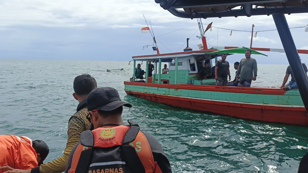 kapal-nelayan-yang-hilang-kontak-di-perairan-pasaman-barat-berhasil-ditemukan