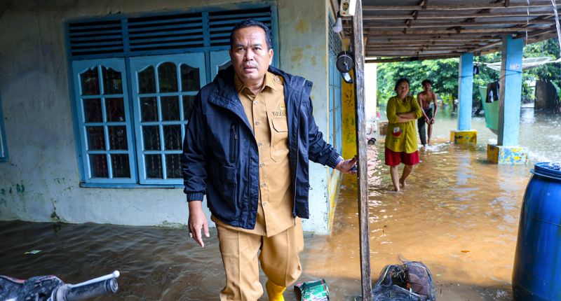 wako-tinjau-banjir-pariaman,-percepat-penanganan-korban-banjir
