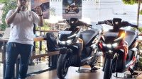 era-baru-mobilitas-ramah-lingkungan:-indomobil-resmi-luncurkan-tiga-skuter-listrik-canggih-di-padang
