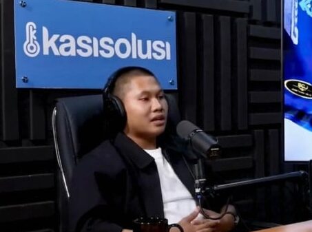 youtuber-muda-kritik-pembatasan-medsos,-nasib-kreator-kecil-terancam