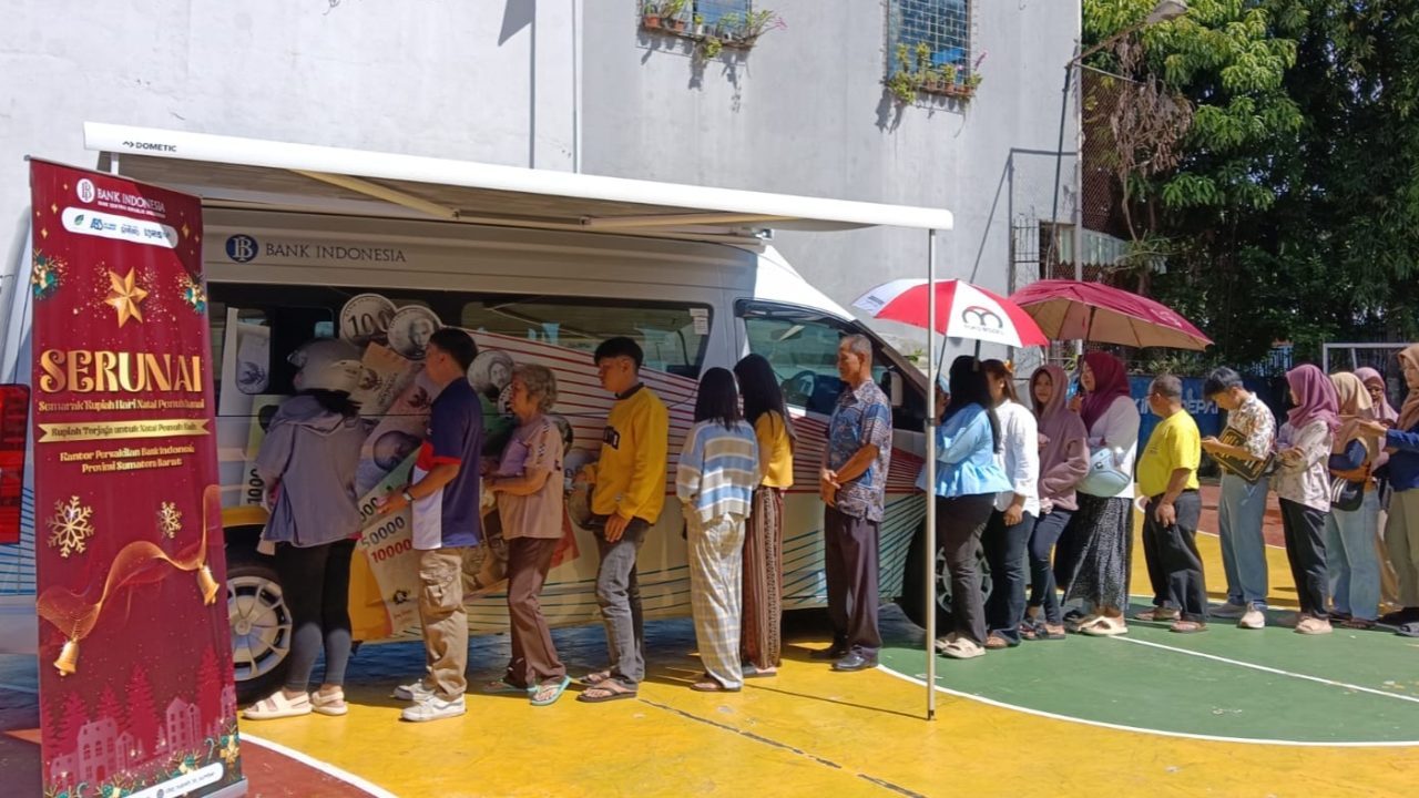 siapkan-rp2,64-triliun,-bi-sumbar-pastikan-ketersediaan-uang-tunai-bagi-masyarakat-sambut-nataru-tercukupi siapkan-rp2,64-triliun,-bi-sumbar-pastikan-ketersediaan-uang-tunai-bagi-masyarakat-sambut-nataru-tercukupi