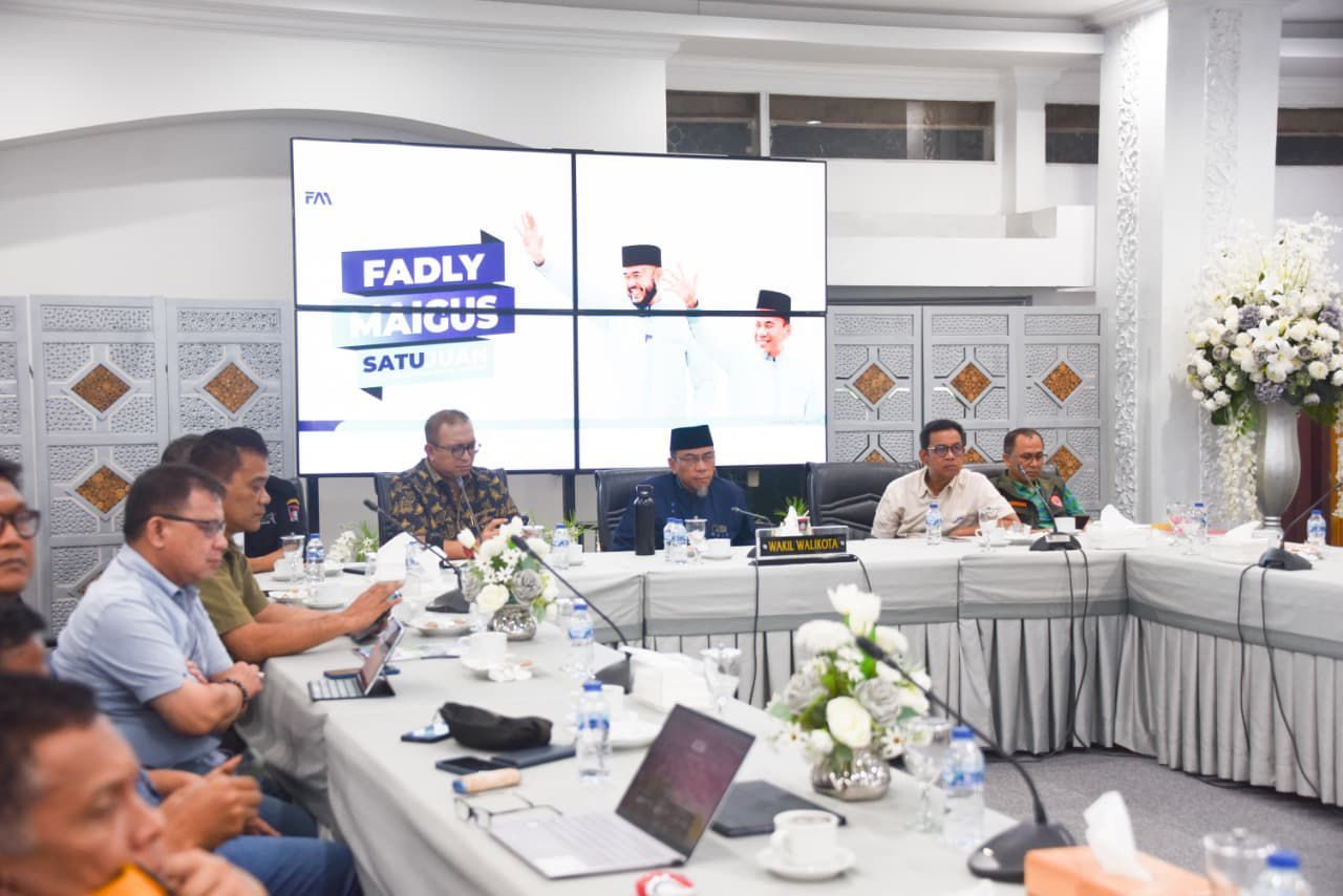 wawako-padang-rakor-bersama-menteri-pkp,-percepat-pembangunan-600-unit-hunian-tetap