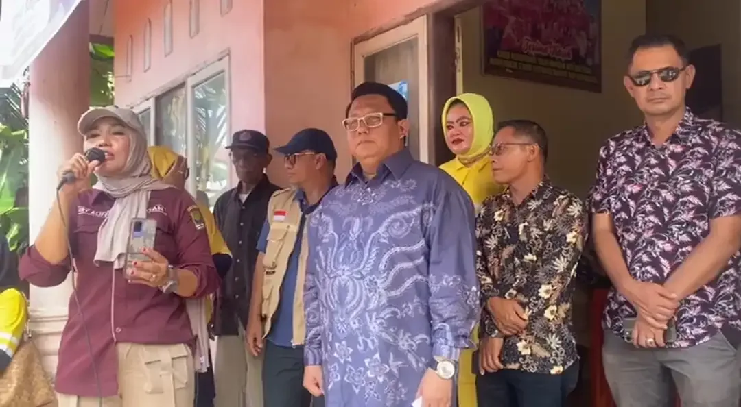 pemkab-dan-rs-unand-lakukan-pengobatan-massal-gratis pemkab-dan-rs-unand-lakukan-pengobatan-massal-gratis