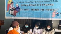 tak-pilih-kasih,-rutan-padang-prioritaskan-kesehatan-warga-binaan-lansia