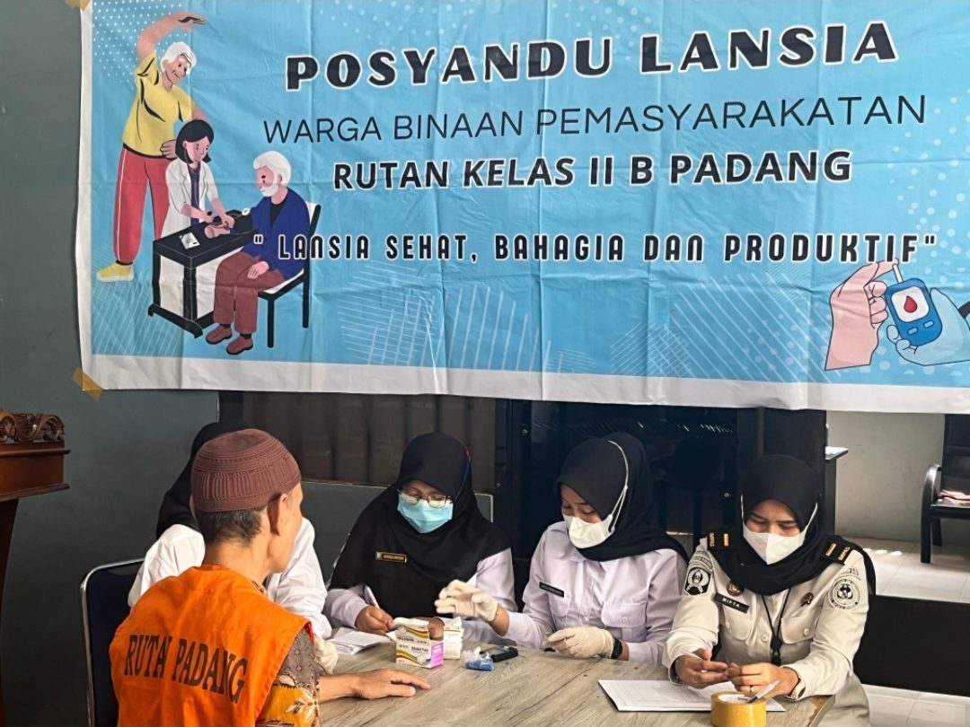 tak-pilih-kasih,-rutan-padang-prioritaskan-kesehatan-warga-binaan-lansia tak-pilih-kasih,-rutan-padang-prioritaskan-kesehatan-warga-binaan-lansia