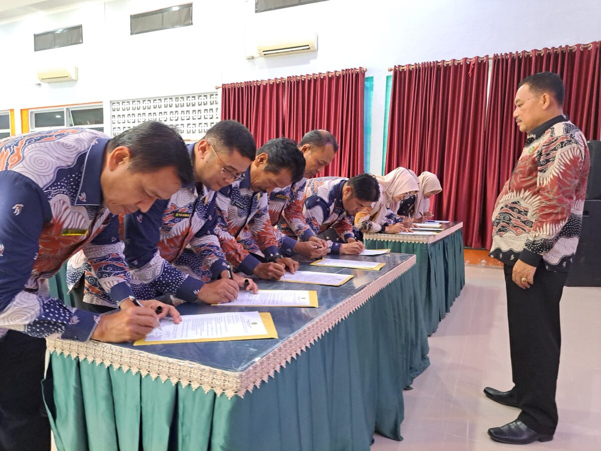 man-2-padang-teken-perkin,-tingkatkan-kualitas-layanan-pendidikan man-2-padang-teken-perkin,-tingkatkan-kualitas-layanan-pendidikan