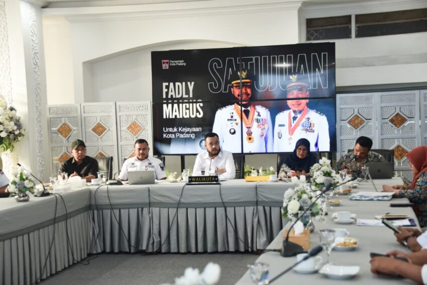 pemko-padang-gandeng-bpbpk-bangun-ratusan-sumur-bor-atasi-krisis pemko-padang-gandeng-bpbpk-bangun-ratusan-sumur-bor-atasi-krisis