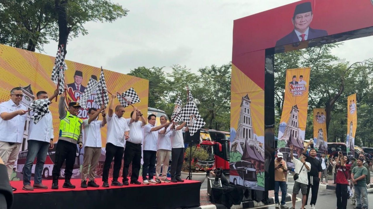 polda-sumbar-kawal-pulang-basamo-perantau-minang-jakarta-padang