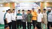 safari-ramadan-di-bungus:-wawako-maigus-nasir-serahkan-hibah-rp40-juta-dan-sosialisasikan-“smart-surau”