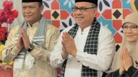 usai-salat-idulfitri,-forkopimda-sumbar-bersilaturahmi-ke-rumah-dinas-ketua-dprd usai-salat-idulfitri,-forkopimda-sumbar-bersilaturahmi-ke-rumah-dinas-ketua-dprd