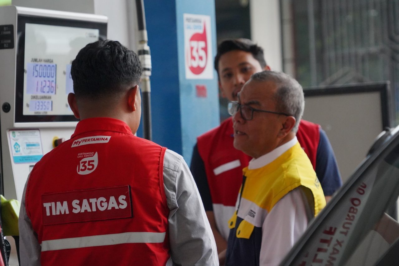 bersama-stafsus-menteri-esdm,-pertamina-sumbagut-pastikan-kesiapan-layanan-energi-jelang-arus-balik-lebaran