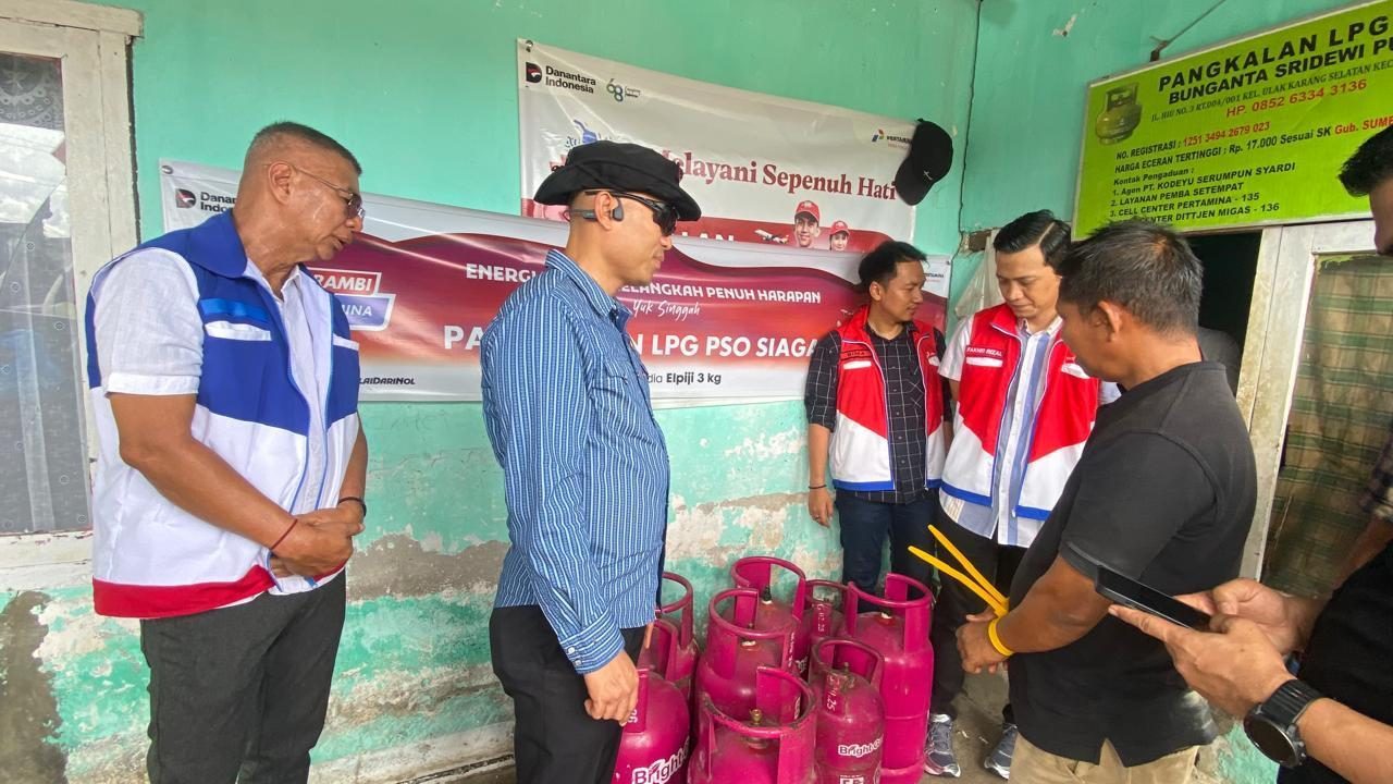 pertamina-patra-niaga-siapkan-sanksi-phu-bagi-pangkalan-pengoplos-gas-elpiji-di-padang pertamina-patra-niaga-siapkan-sanksi-phu-bagi-pangkalan-pengoplos-gas-elpiji-di-padang