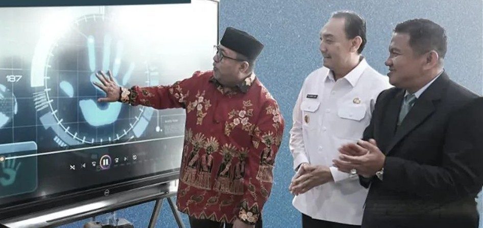 wagub-dki-jakarta-rano-karno-dukung-perjuangan-bukittinggi-sebagai-daerah-khusus