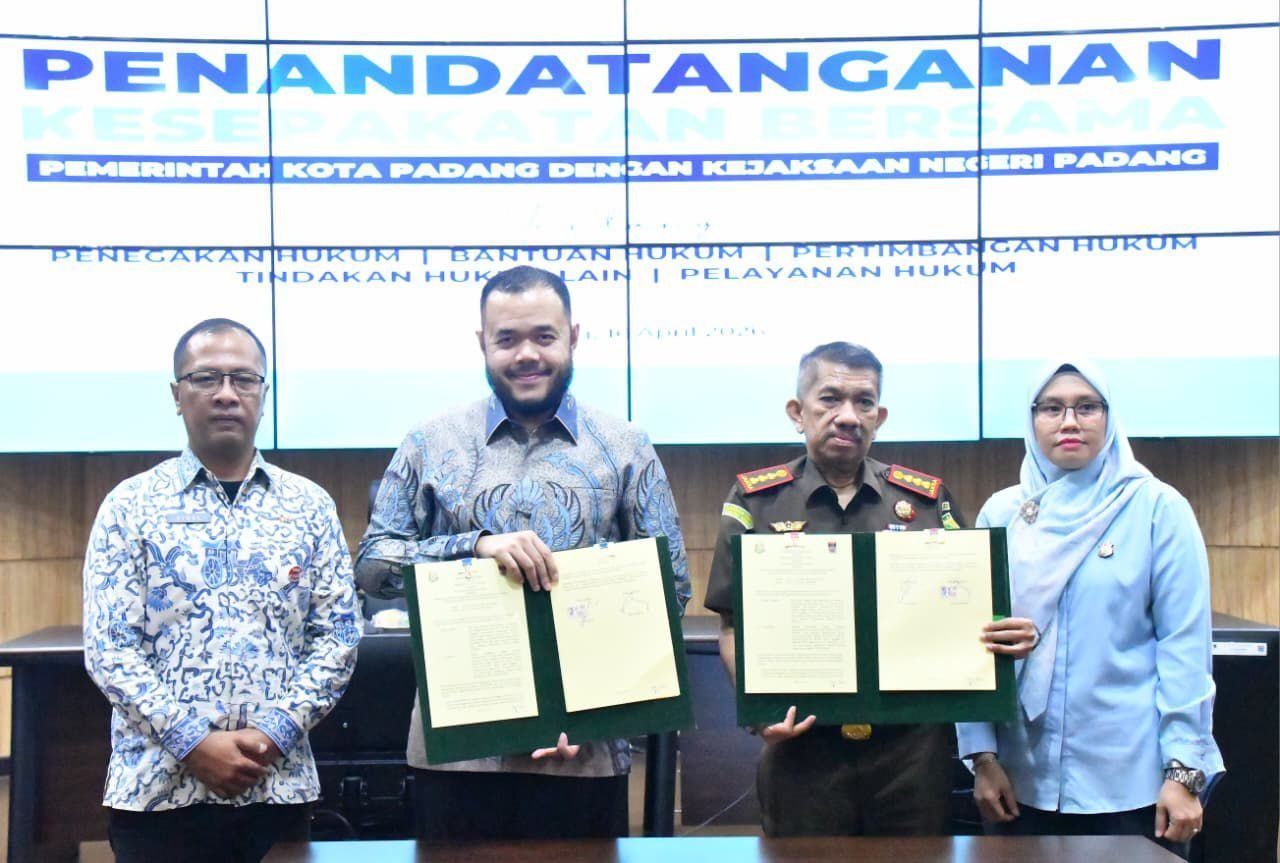 wujudkan-tata-kelola-akuntabel,-pemko-padang-dan-kejari-teken-mou-bidang-datun