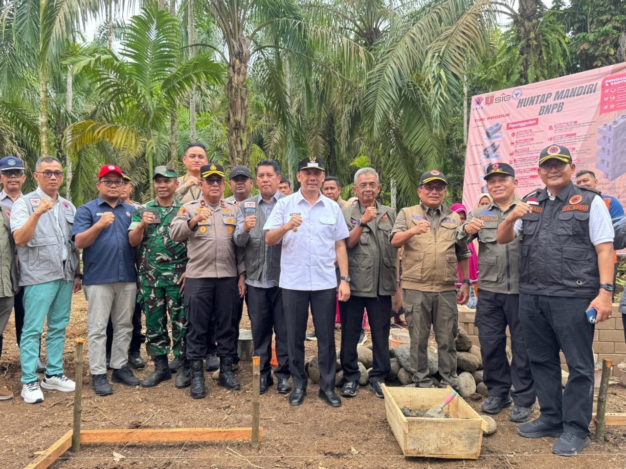 bnpb-perluas-penggunaan-sepablock-untuk-pembangunan-huntap-mandiri-di-agam-dan-limapuluh-kota