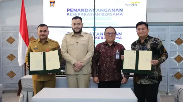 pemko-padang-dan-bank-mandiri-teken-kesepakatan-layanan-perbankan-di-pemerintahan