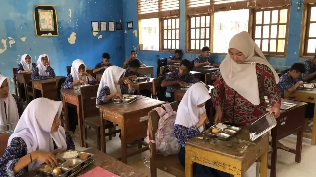 jumlah-penerima-manfaat-mbg-di-lima-puluh-kota-capai-40-persen