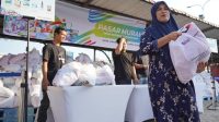 pertamina-patraniaga-sumbagut-gelar-pasar-murah-di-lhokseumawe,-1.000-paket-sembako-disalurkan-untuk-warga-prasejahtera
