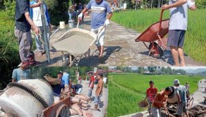 dukung-infrastruktur-lingkungan,-pt-semen-padang-fasilitasi-pengecoran-jalan-jawi-jawi-kelurahan-tarantang