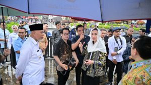 menteri-pariwisata-dorong-bukittinggi-jadi-destinasi-unggulan-nasional